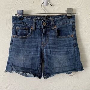 American Eagle Outfitters Blue Jean Shorts Midi Women’s Juniors‎ Size 0